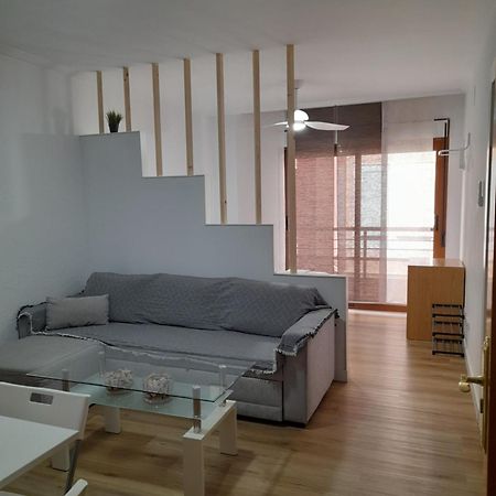 Comodo Aparta Estudio Centrico En Alicante Exterior foto